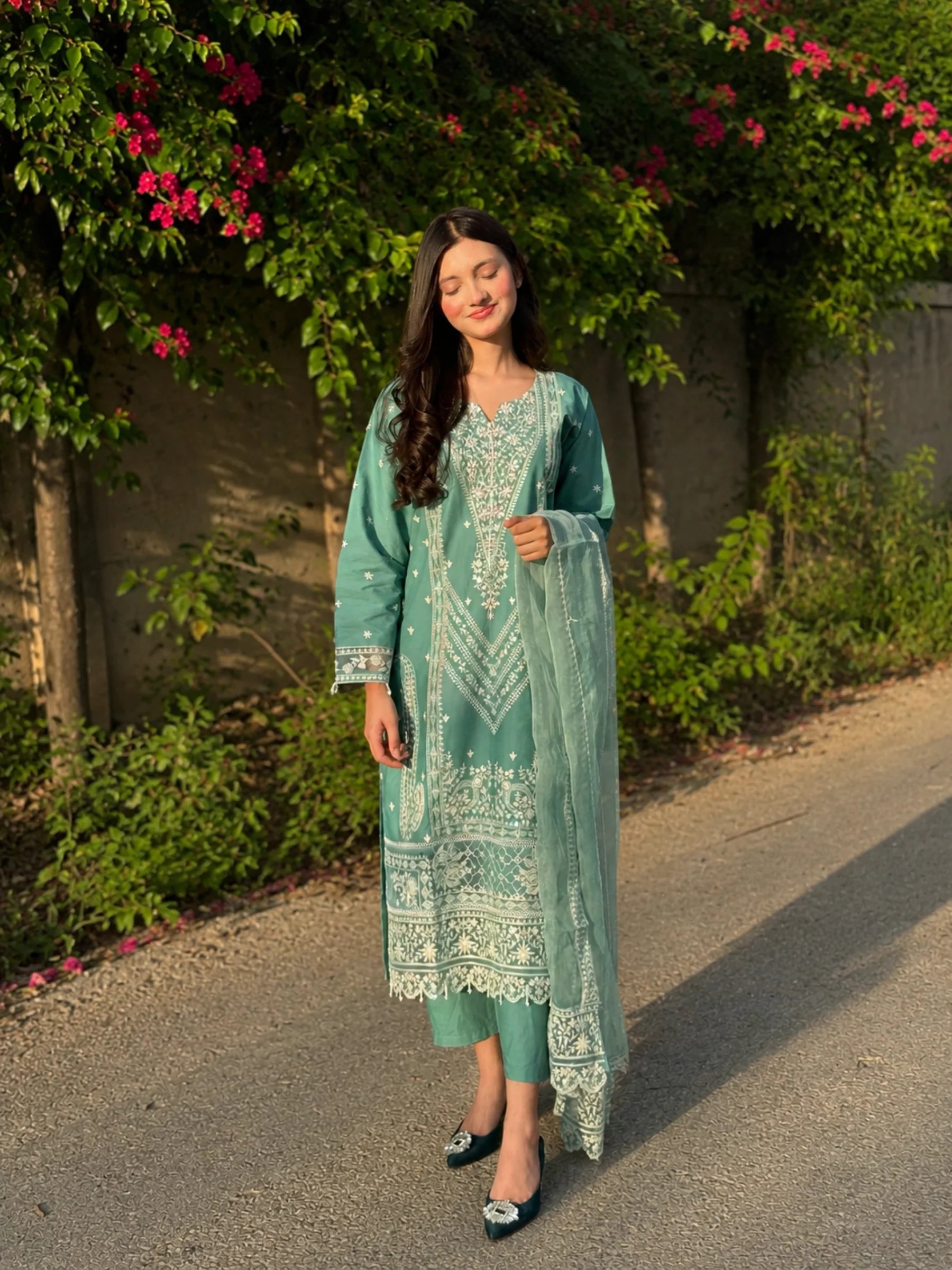 Mahveen – 3-Piece Embroidered Cotton Lawn